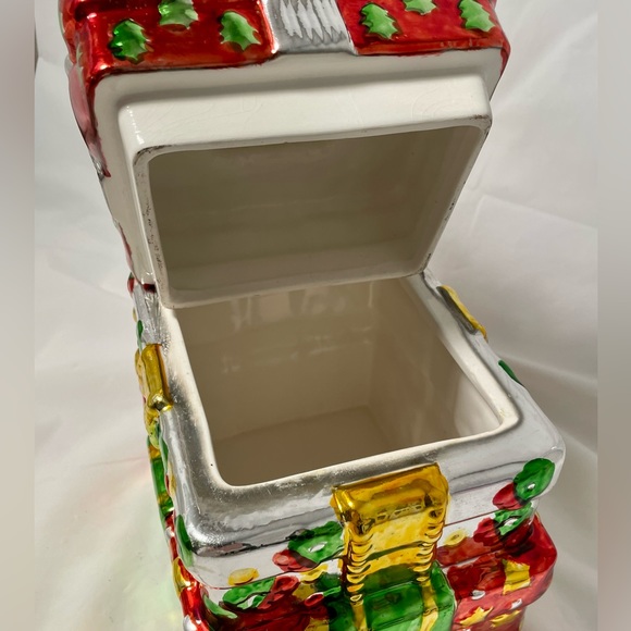 Ceramic Cookie Jar - Picture 6 of 13